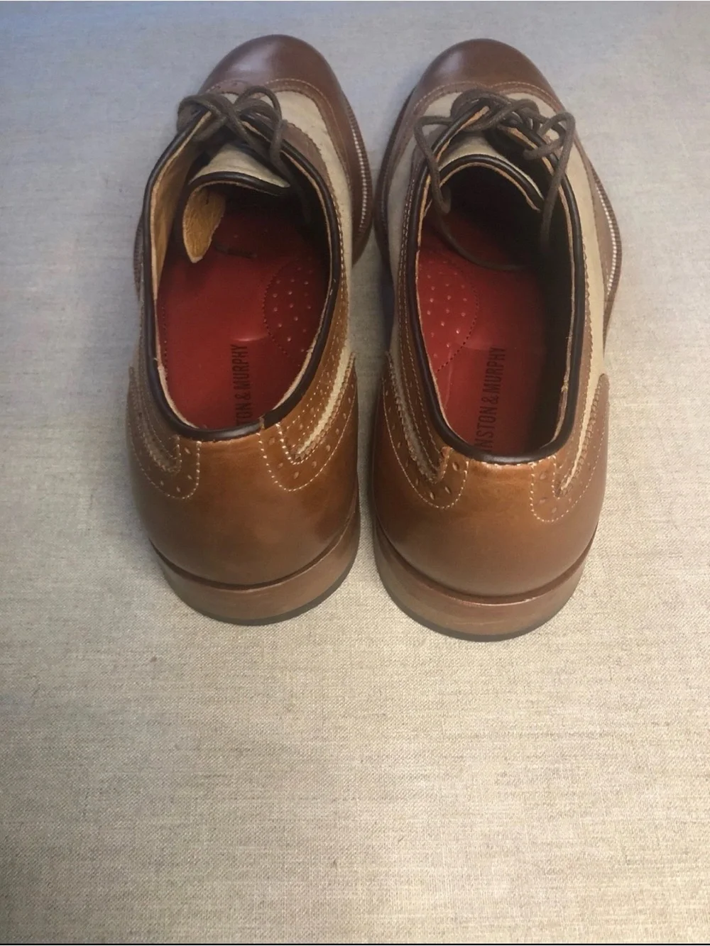 Men's Two-Tone Brown and Cream Wingtip Oxford Shoes